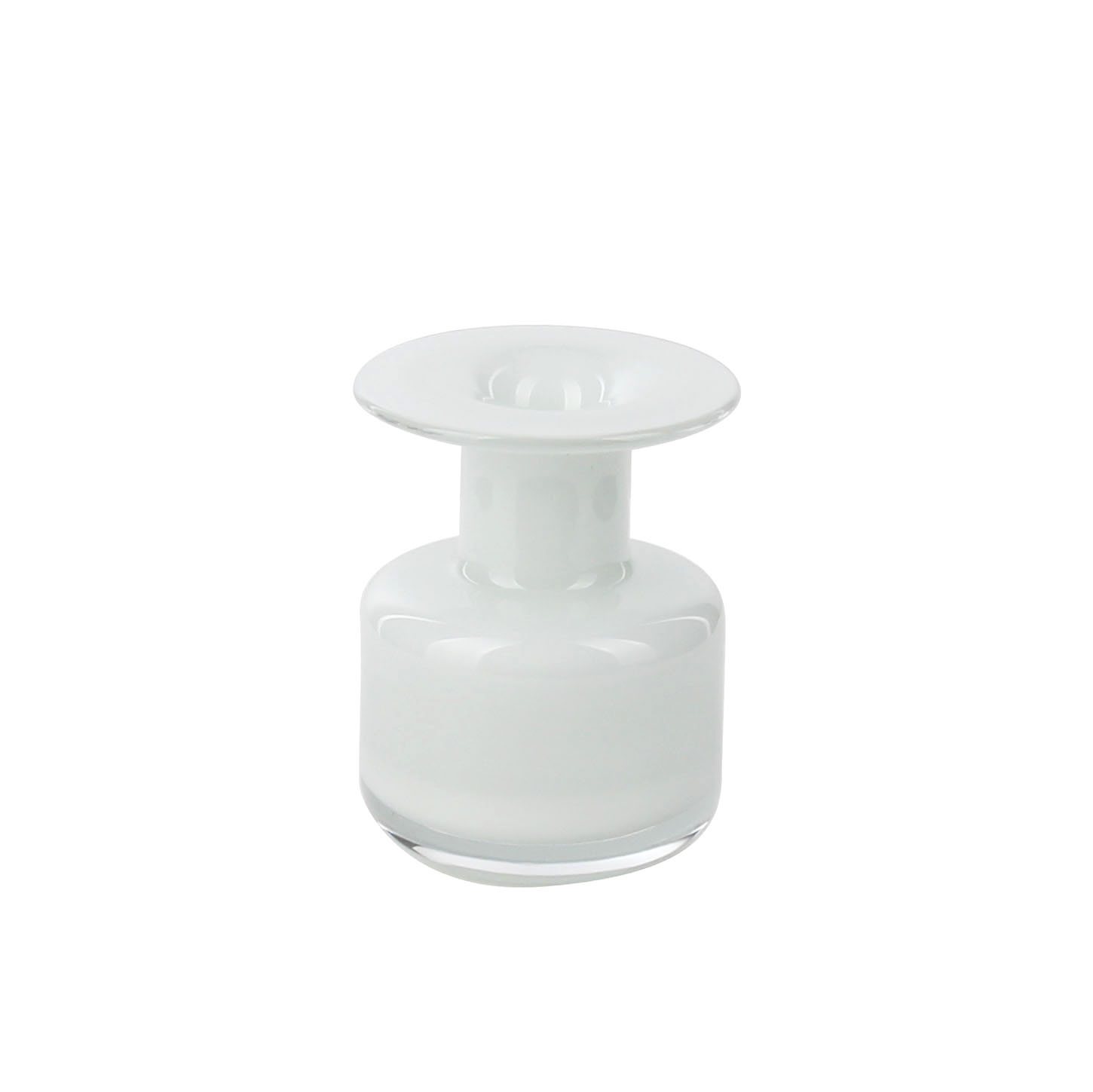 Pure White Glass Vase - A Timeless Home Decor Essential